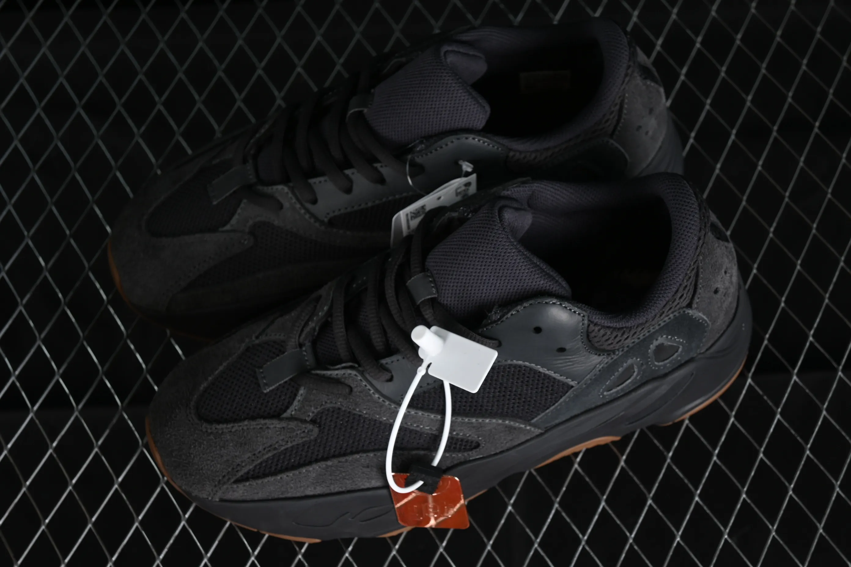 All Categories Ad Yeezy Coconut Series G Version Ad Yeezy Boost 700 V2 "Utility Black" FV5304 Kanye Coconut 700 3M Reflective Running Shoes